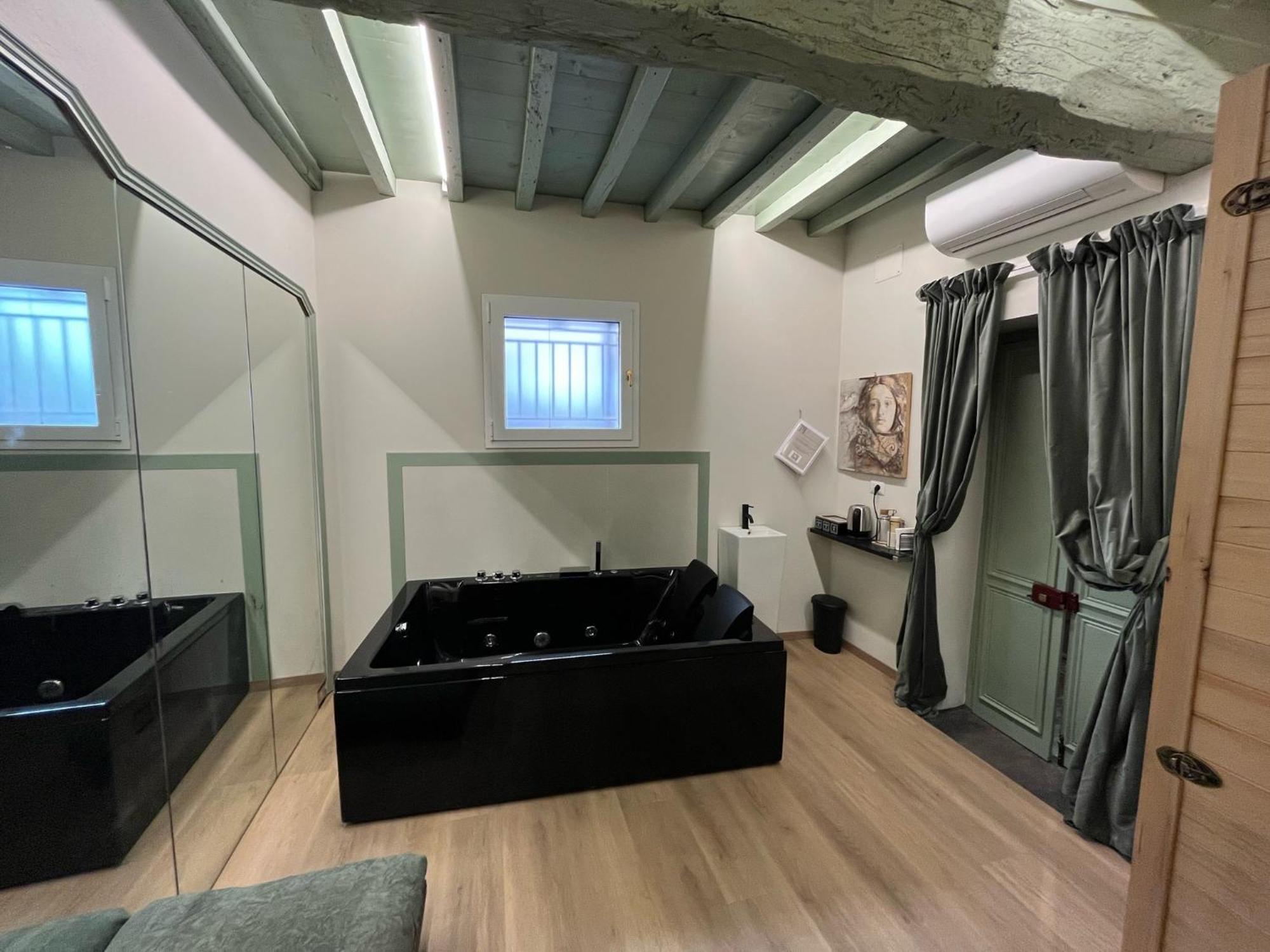 Apartamento Nido Di Borgo35 Parma Exterior foto